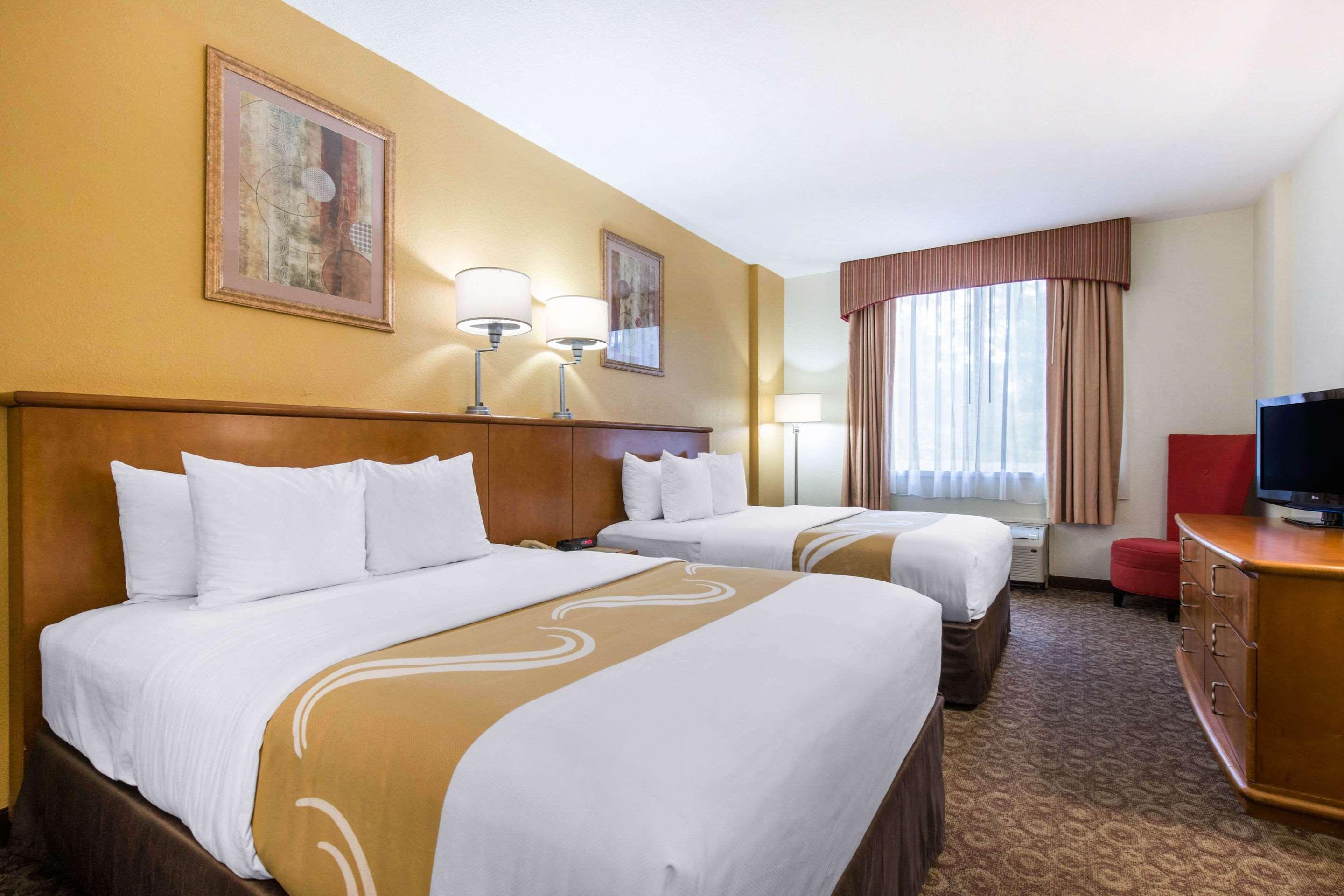 Quality Inn & Suites Near The Theme Parks Orlando Esterno foto